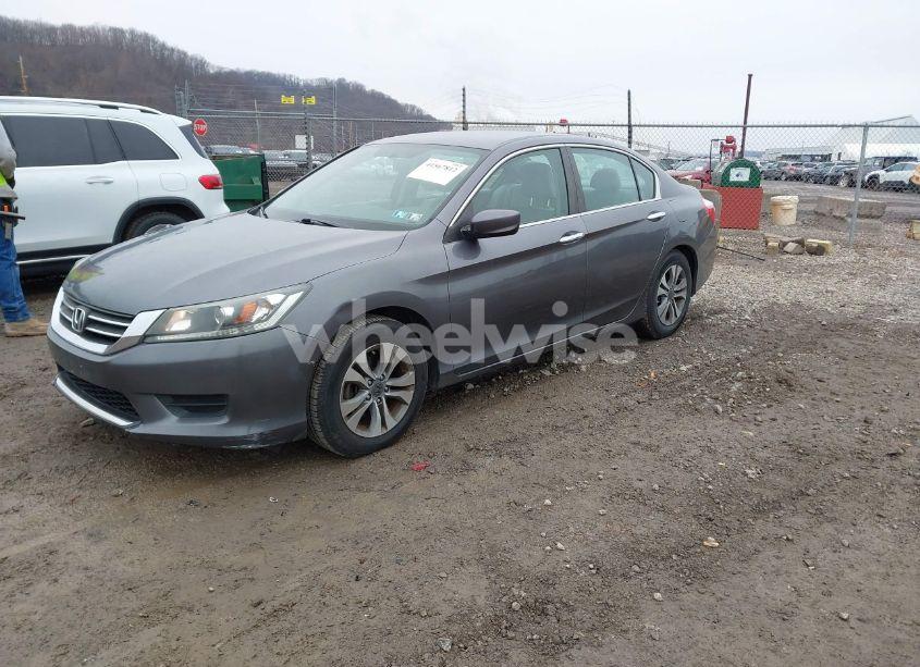 Photo 2 of 2015 Honda Accord LX (VIN 1HGCR2F32FA181901)