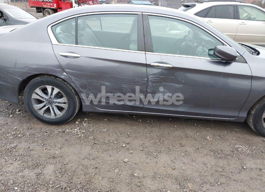 Photo 6 of 2015 Honda Accord LX (VIN 1HGCR2F32FA181901)