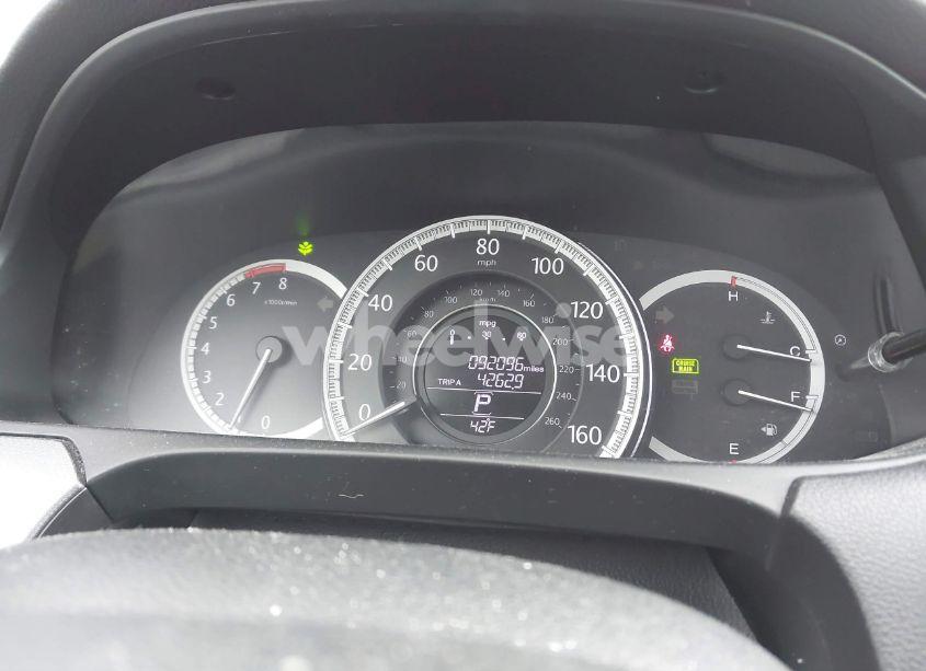 Photo 7 of 2015 Honda Accord LX (VIN 1HGCR2F32FA181901)