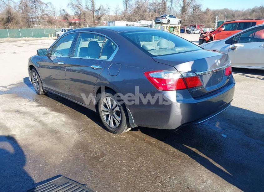 Photo 3 of 2015 Honda Accord LX (VIN 1HGCR2F32FA204433)