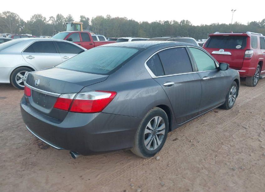 Photo 4 of 2015 Honda Accord LX (VIN 1HGCR2F32FA236833)