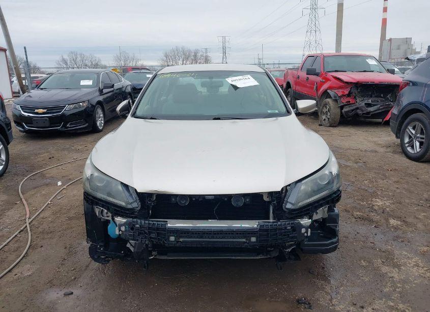 Photo 13 of 2015 Honda Accord LX (VIN 1HGCR2F32FA236878)