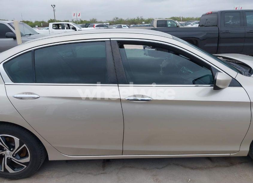 Photo 14 of 2016 Honda Accord LX (VIN 1HGCR2F32GA028727)