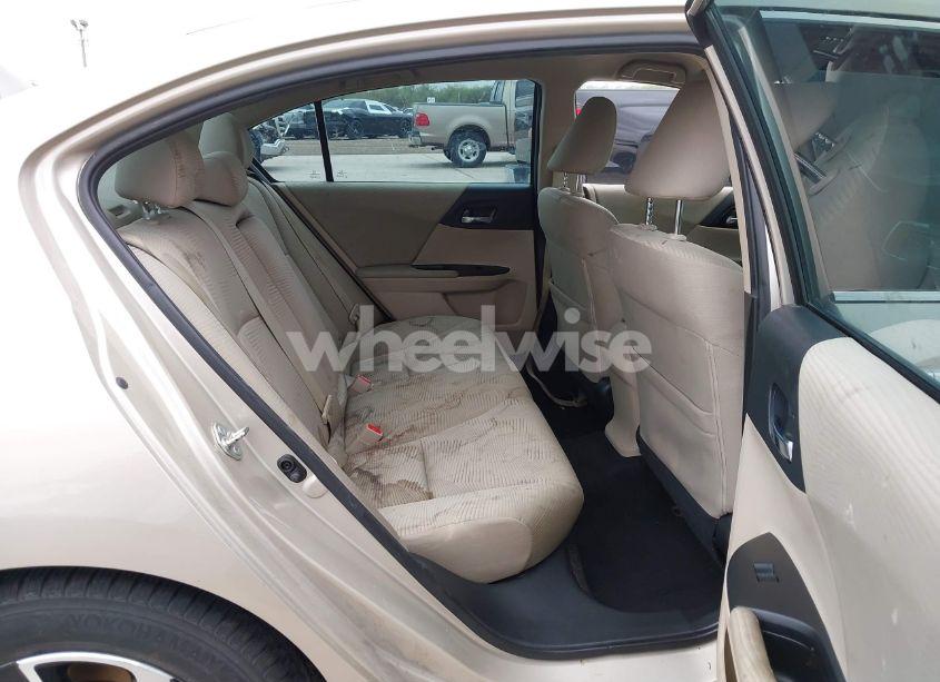 Photo 8 of 2016 Honda Accord LX (VIN 1HGCR2F32GA028727)