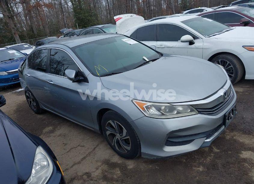 2016 Honda Accord LX (VIN 1HGCR2F32GA050405) main photo