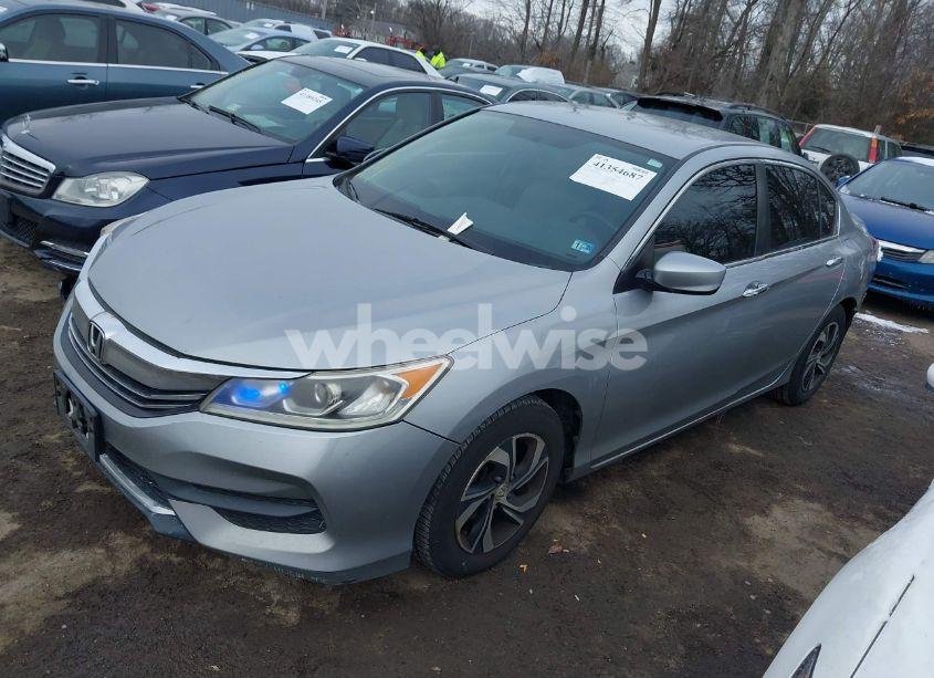 Photo 2 of 2016 Honda Accord LX (VIN 1HGCR2F32GA050405)