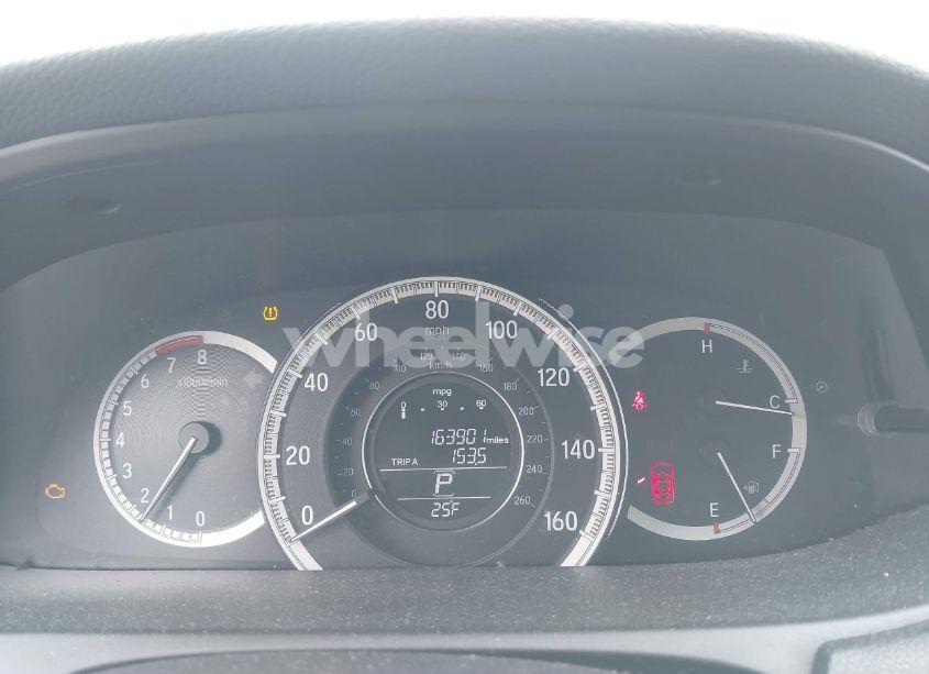 Photo 7 of 2016 Honda Accord LX (VIN 1HGCR2F32GA050405)