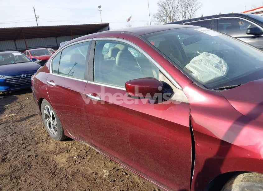Photo 14 of 2016 Honda Accord LX (VIN 1HGCR2F32GA061002)