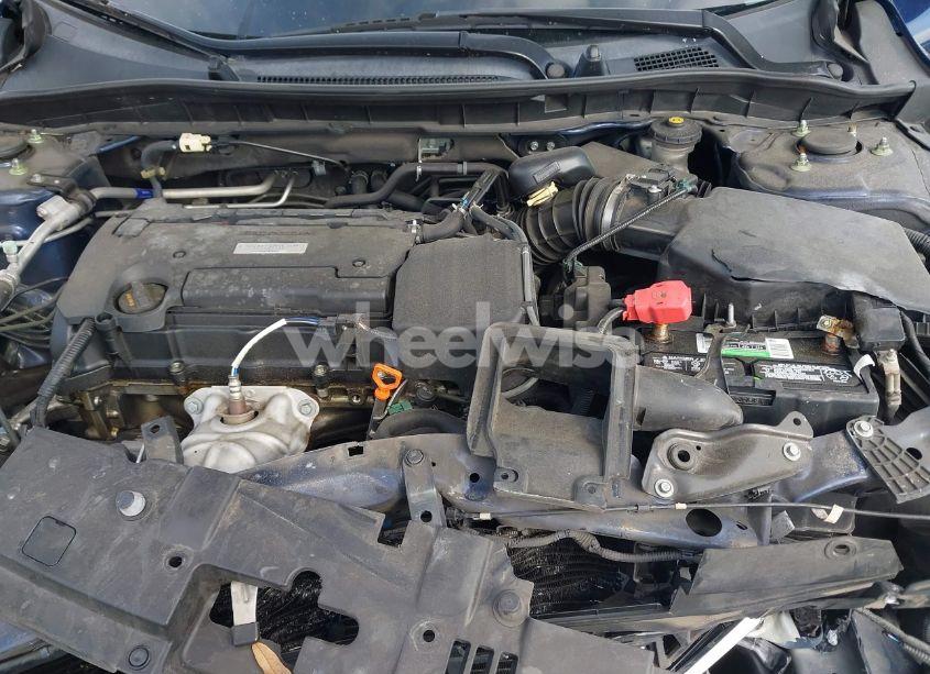 Photo 10 of 2016 Honda Accord LX (VIN 1HGCR2F32GA064756)