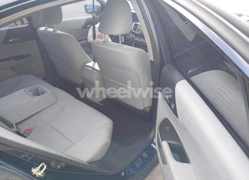 Photo 8 of 2016 Honda Accord LX (VIN 1HGCR2F32GA064756)