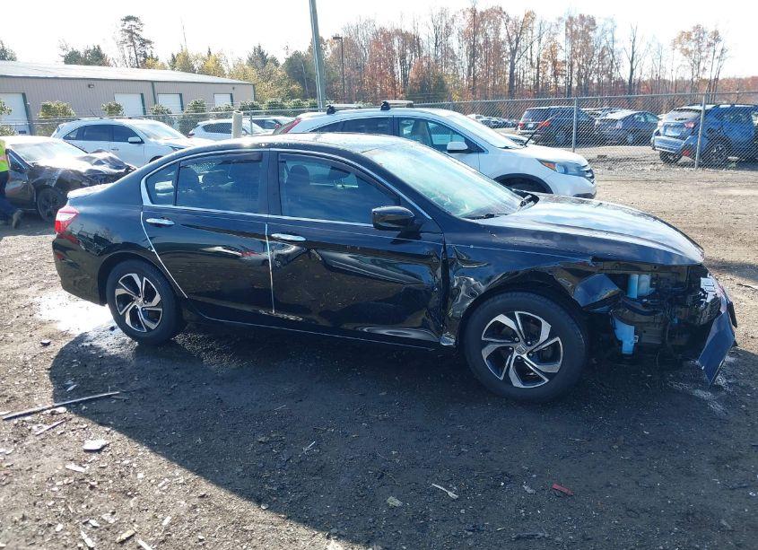 Photo 14 of 2016 Honda Accord LX (VIN 1HGCR2F32GA090869)