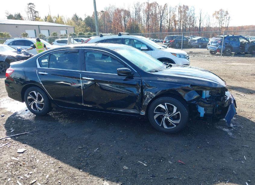 Photo 6 of 2016 Honda Accord LX (VIN 1HGCR2F32GA090869)