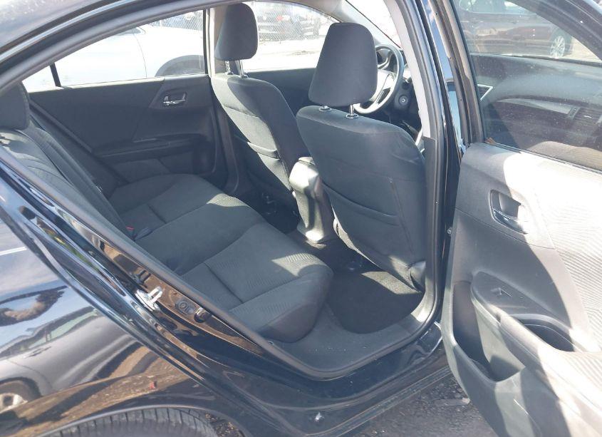 Photo 8 of 2016 Honda Accord LX (VIN 1HGCR2F32GA090869)