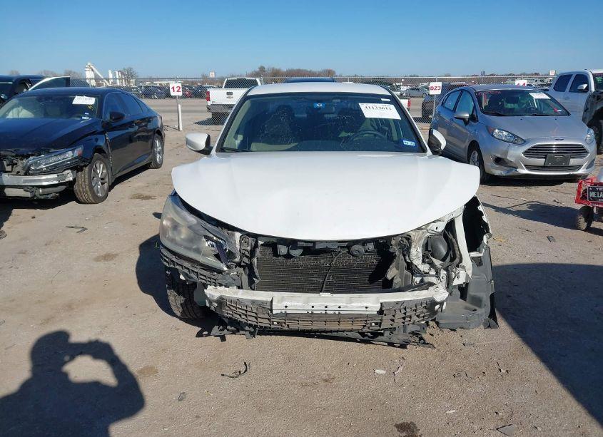 Photo 13 of 2016 Honda Accord LX (VIN 1HGCR2F32GA096090)