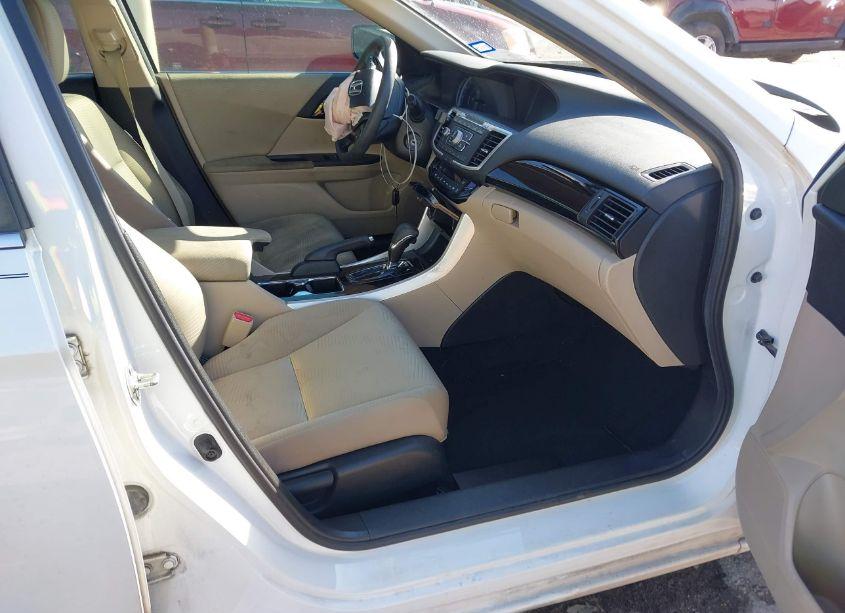 Photo 5 of 2016 Honda Accord LX (VIN 1HGCR2F32GA096090)