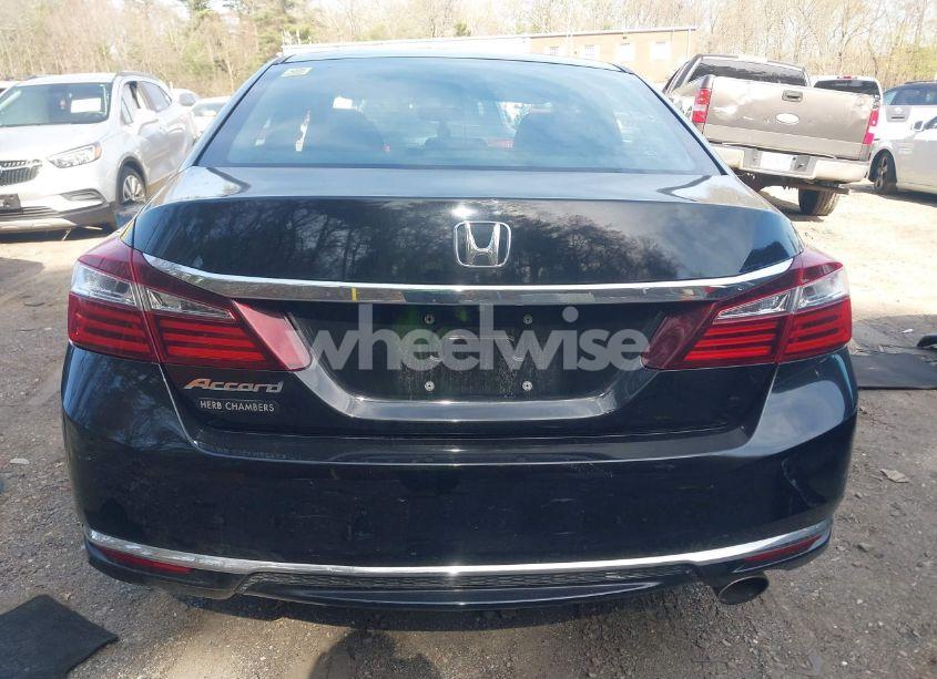 Photo 16 of 2016 Honda Accord LX (VIN 1HGCR2F32GA123322)
