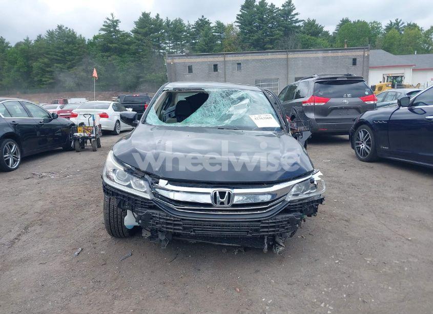 Photo 13 of 2016 Honda Accord LX (VIN 1HGCR2F32GA134224)