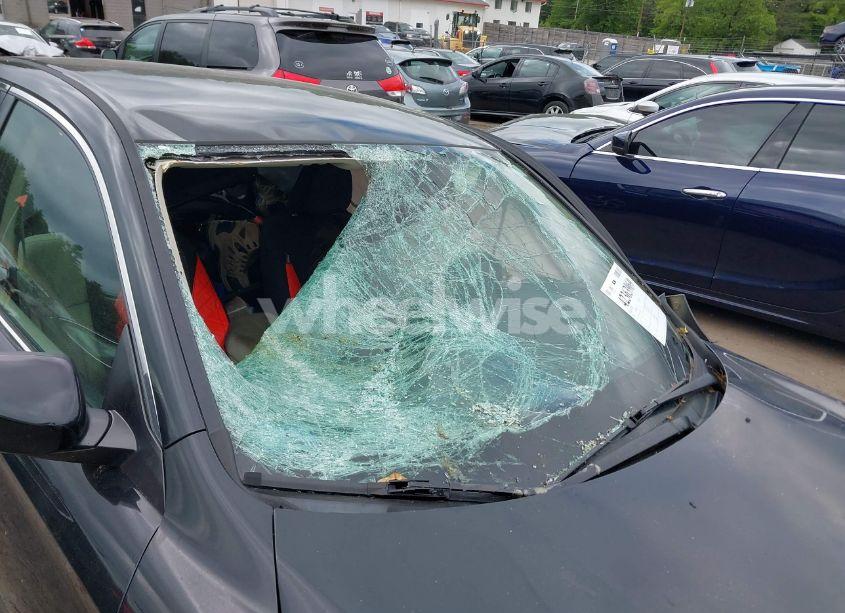 Photo 18 of 2016 Honda Accord LX (VIN 1HGCR2F32GA134224)