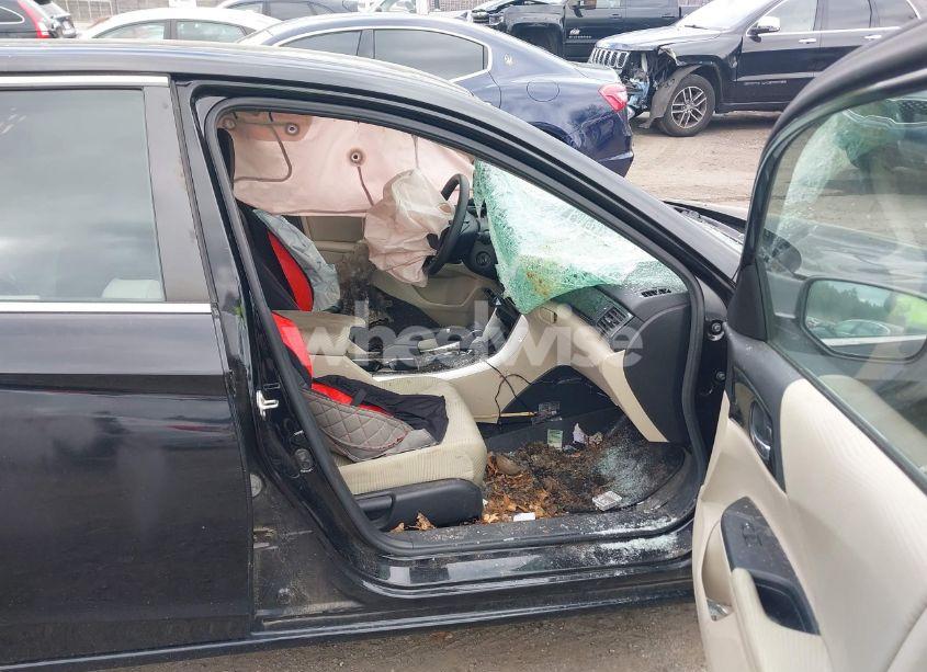 Photo 5 of 2016 Honda Accord LX (VIN 1HGCR2F32GA134224)