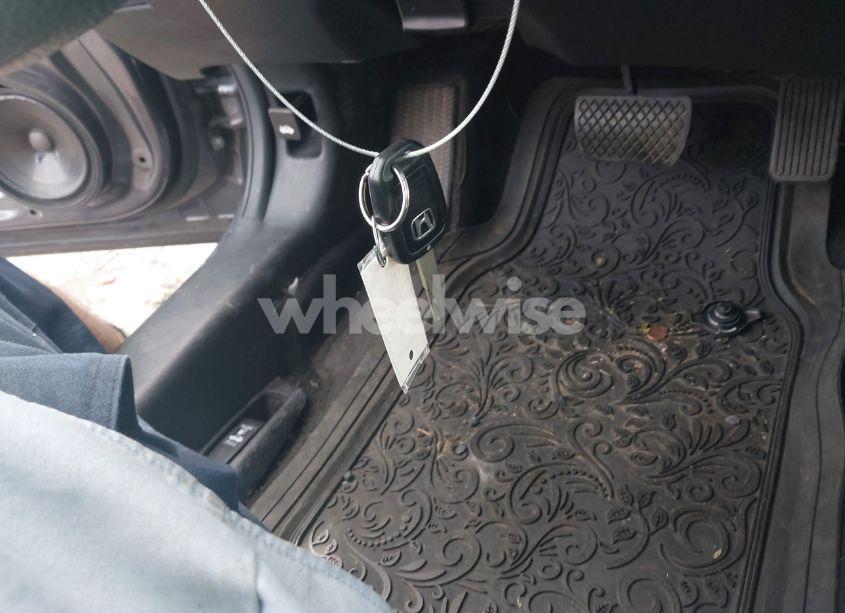 Photo 11 of 2016 Honda Accord LX (VIN 1HGCR2F32GA148852)