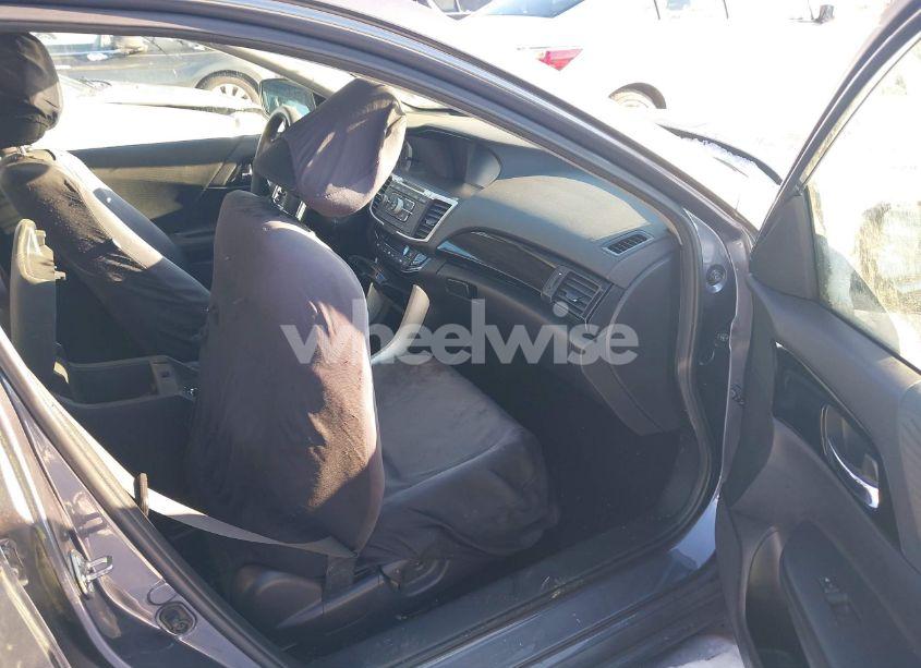 Photo 5 of 2016 Honda Accord LX (VIN 1HGCR2F32GA191538)