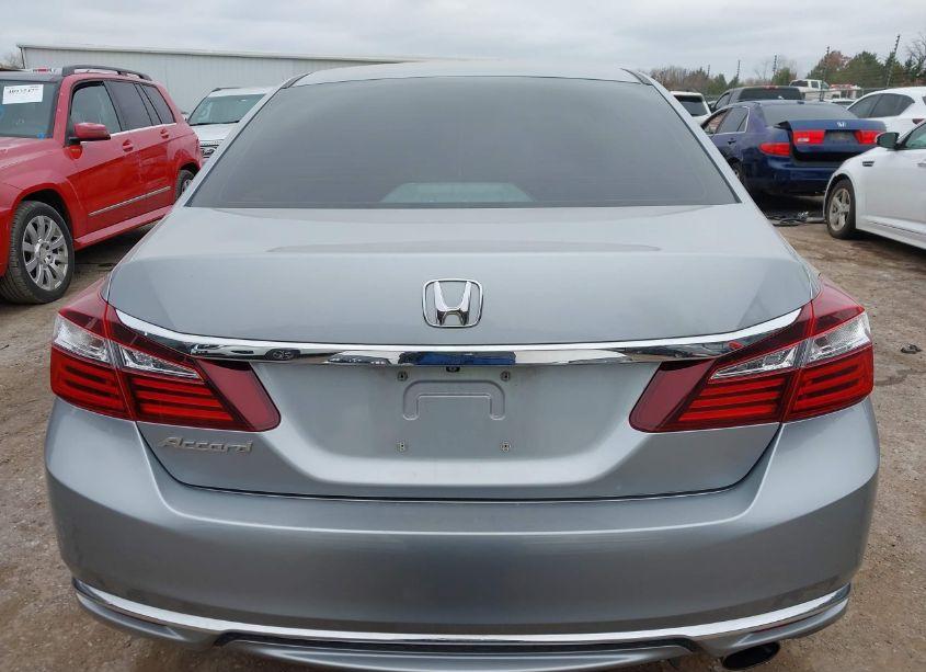 Photo 16 of 2016 Honda Accord LX (VIN 1HGCR2F32GA220911)