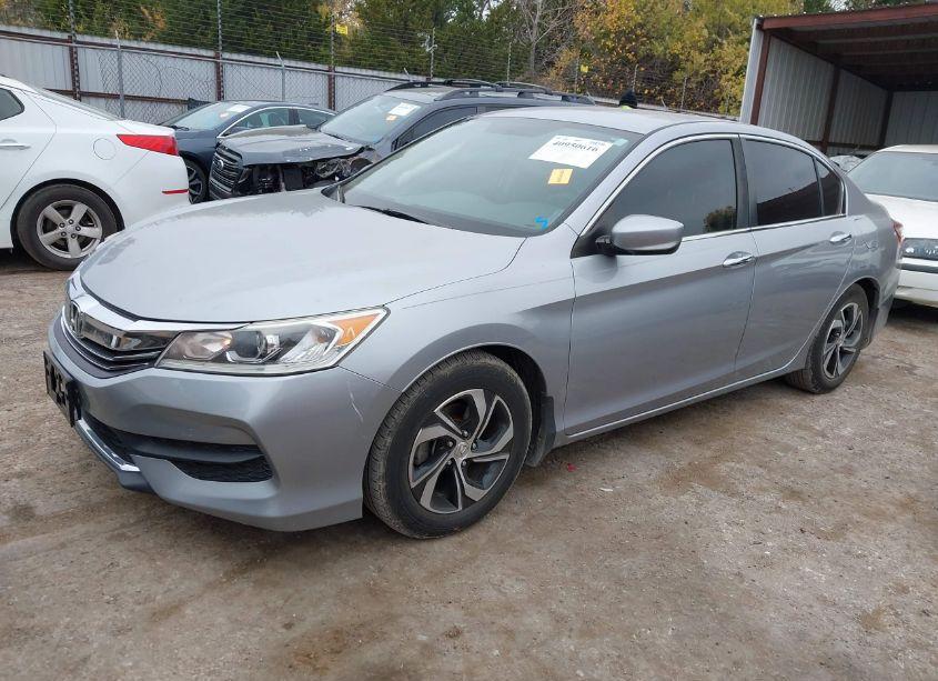 Photo 2 of 2016 Honda Accord LX (VIN 1HGCR2F32GA220911)