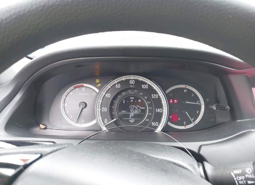 Photo 7 of 2016 Honda Accord LX (VIN 1HGCR2F32GA220911)