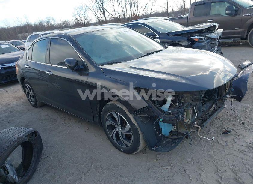 2016 Honda Accord LX (VIN 1HGCR2F32GA227888) main photo