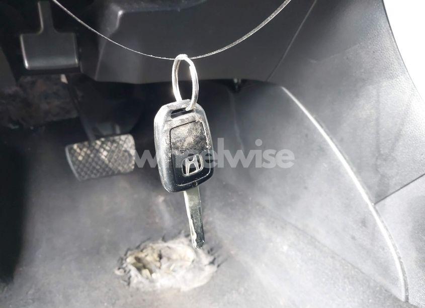 Photo 11 of 2016 Honda Accord LX (VIN 1HGCR2F32GA227888)