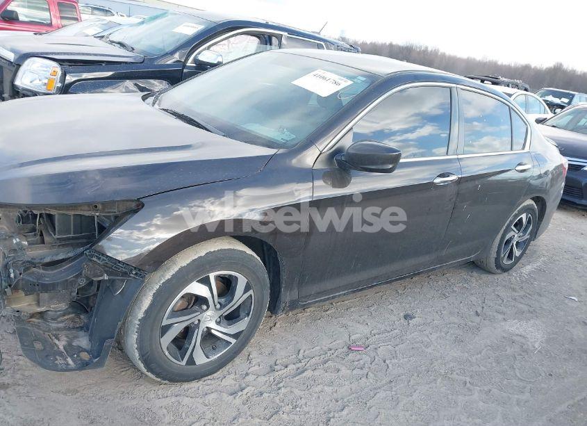 Photo 15 of 2016 Honda Accord LX (VIN 1HGCR2F32GA227888)