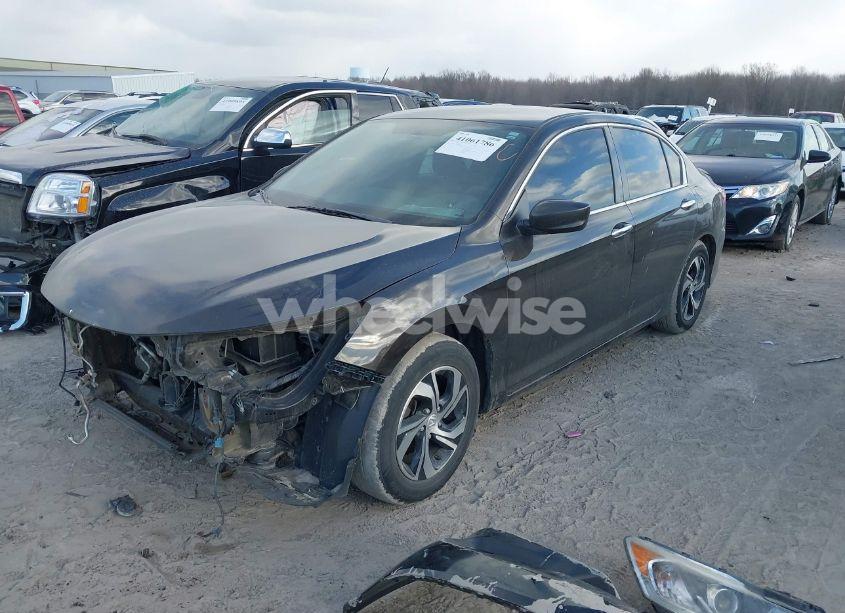 Photo 2 of 2016 Honda Accord LX (VIN 1HGCR2F32GA227888)