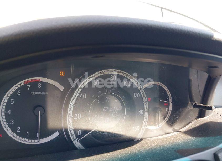 Photo 7 of 2017 Honda Accord LX (VIN 1HGCR2F32HA078464)