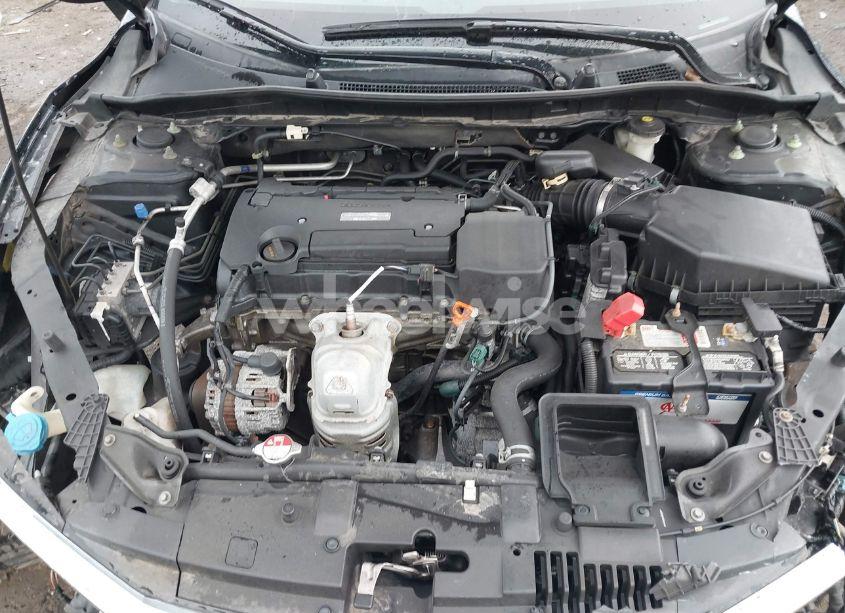 Photo 10 of 2017 Honda Accord LX (VIN 1HGCR2F32HA080506)