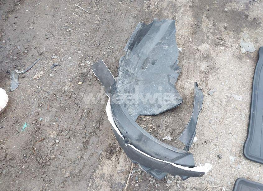 Photo 12 of 2017 Honda Accord LX (VIN 1HGCR2F32HA080506)