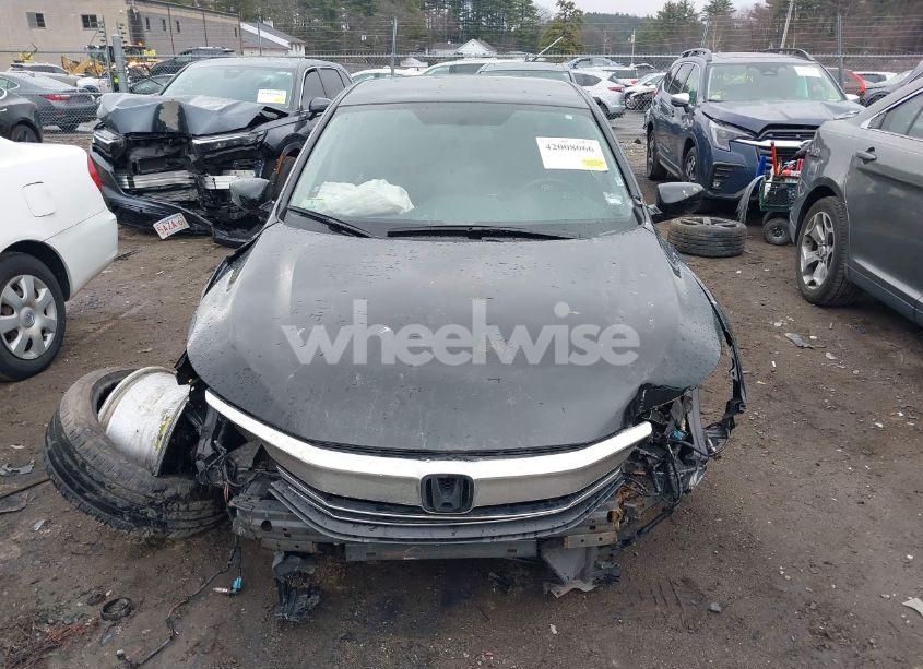 Photo 13 of 2017 Honda Accord LX (VIN 1HGCR2F32HA080506)