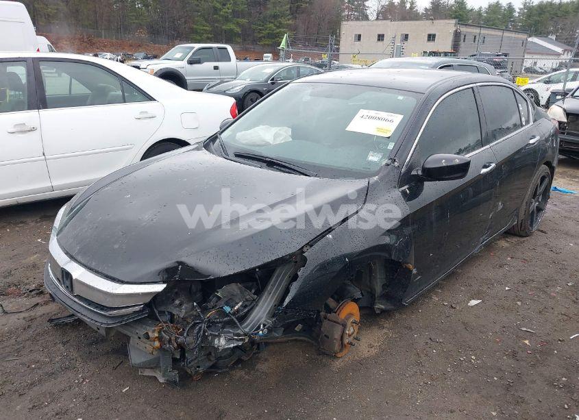 Photo 2 of 2017 Honda Accord LX (VIN 1HGCR2F32HA080506)