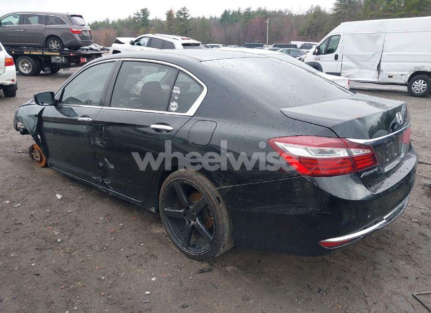 Photo 3 of 2017 Honda Accord LX (VIN 1HGCR2F32HA080506)