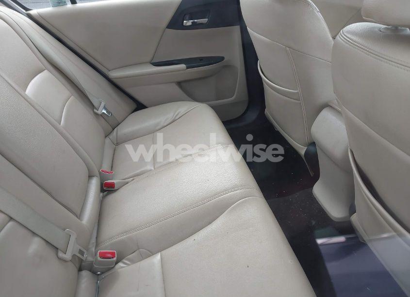 Photo 8 of 2017 Honda Accord LX (VIN 1HGCR2F32HA119658)