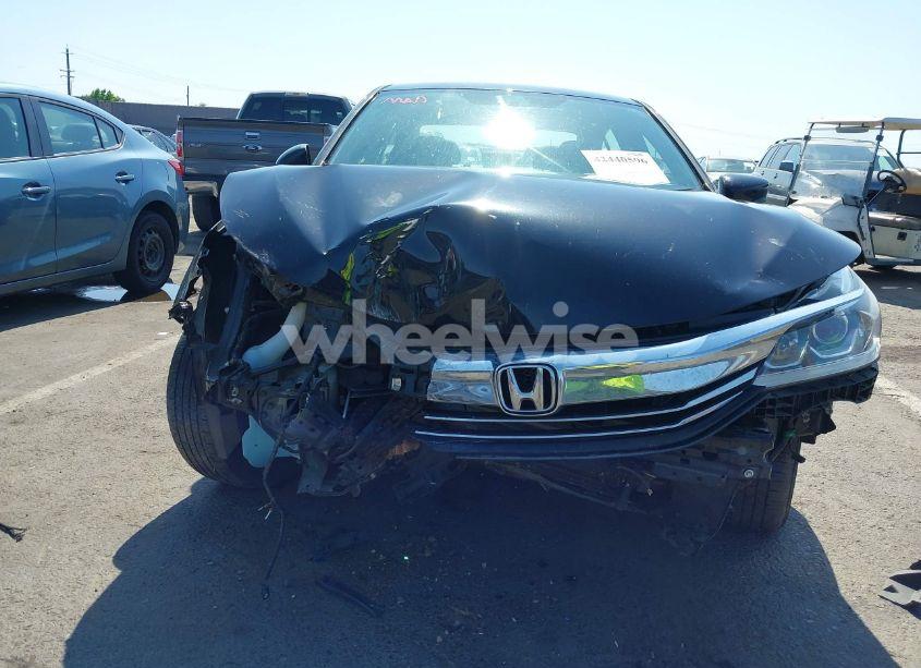 Photo 6 of 2017 Honda Accord LX (VIN 1HGCR2F32HA181397)