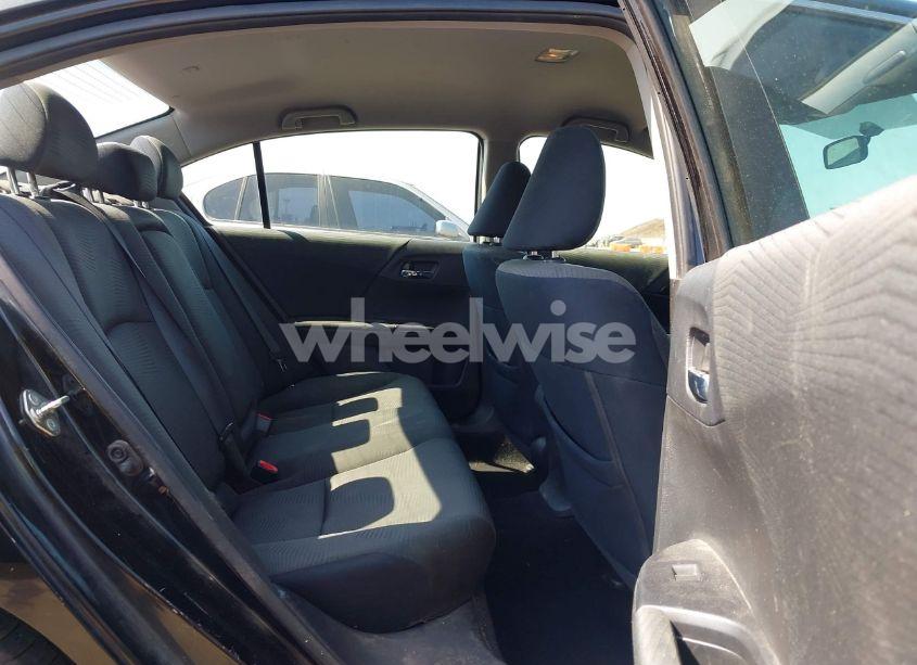 Photo 8 of 2017 Honda Accord LX (VIN 1HGCR2F32HA181397)