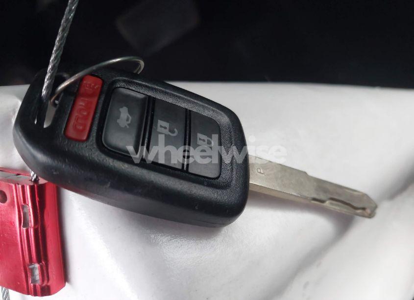 Photo 11 of 2017 Honda Accord LX (VIN 1HGCR2F32HA220456)