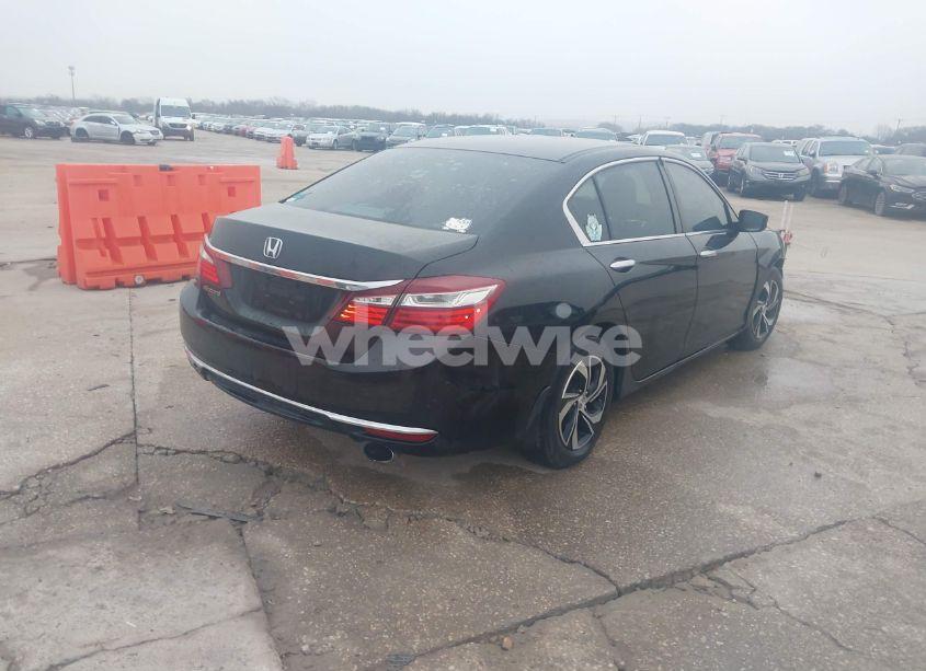 Photo 4 of 2017 Honda Accord LX (VIN 1HGCR2F32HA221090)