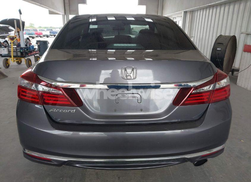 Photo 16 of 2017 Honda Accord LX (VIN 1HGCR2F32HA261878)