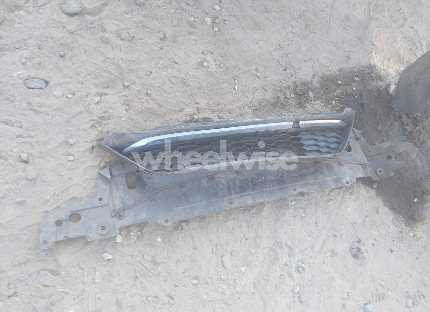 Photo 12 of 2017 Honda Accord LX (VIN 1HGCR2F32HA288644)