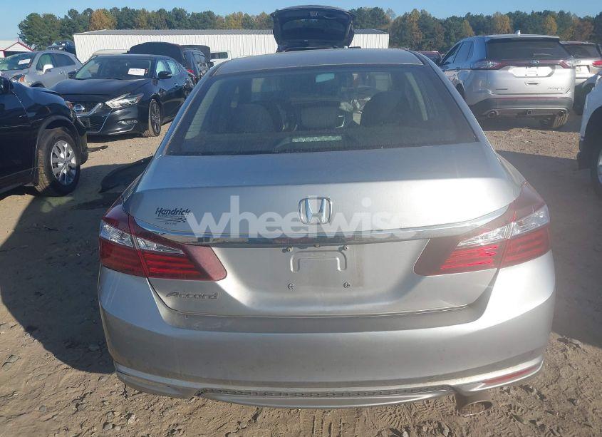 Photo 17 of 2017 Honda Accord LX (VIN 1HGCR2F32HA288644)