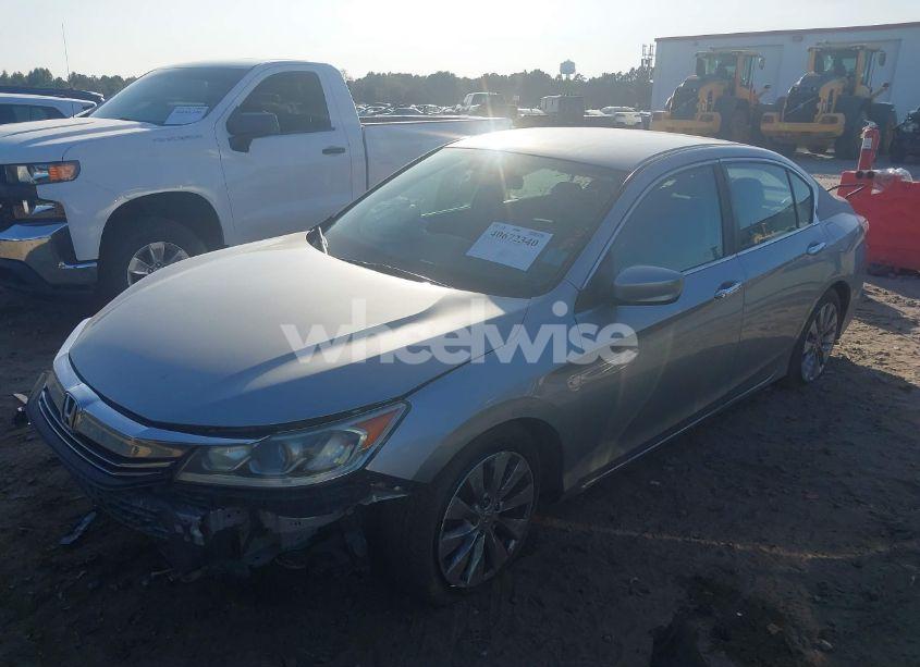 Photo 2 of 2017 Honda Accord LX (VIN 1HGCR2F32HA288644)