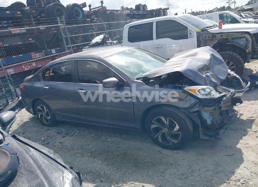 Photo 14 of 2017 Honda Accord LX (VIN 1HGCR2F32HA291365)