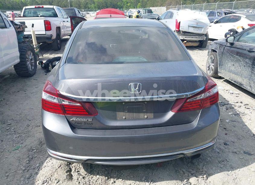 Photo 17 of 2017 Honda Accord LX (VIN 1HGCR2F32HA291365)