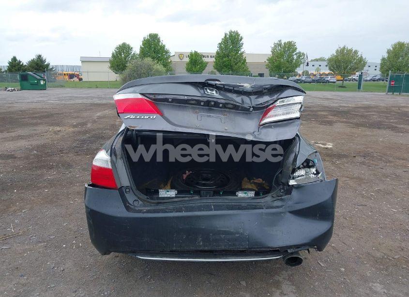 Photo 16 of 2013 Honda Accord LX (VIN 1HGCR2F33DA005839)